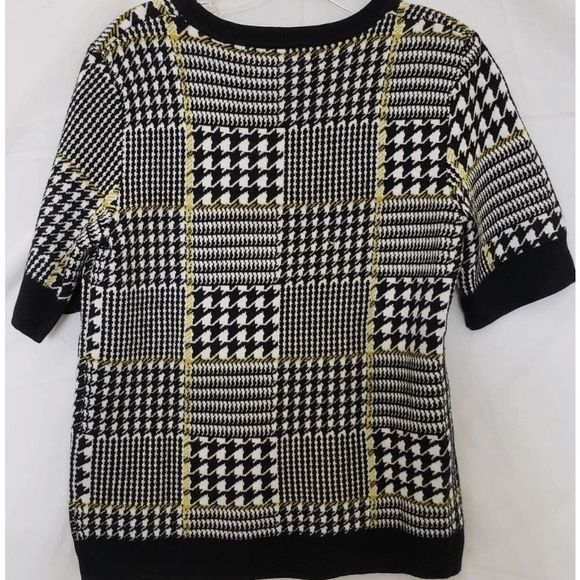 Tahari Short Sleeve White Black Yellow Crew Neck Sweater Size Medium - Picture 5 of 5